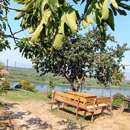 Роскошный шатер Glamping Kulmi Шкодер