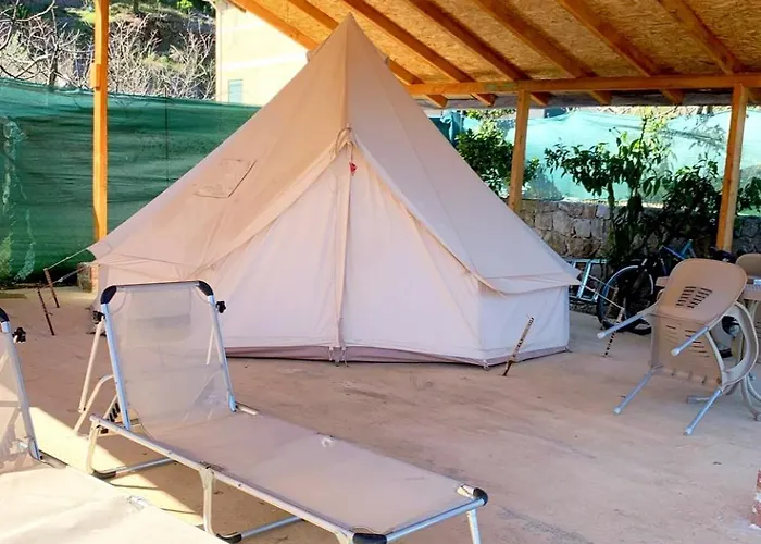 豪华帐篷 Glamping Kulmi Shkodër